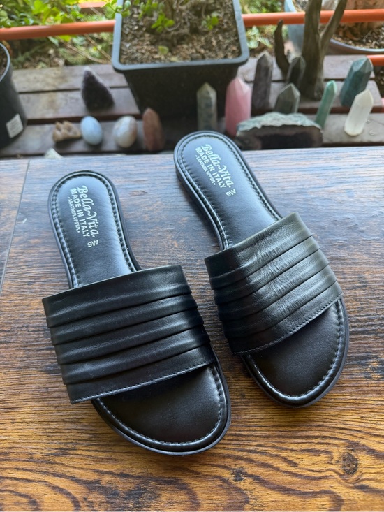 Bella Vita Shoes - Bella Vita Black Leather Slide Sandals